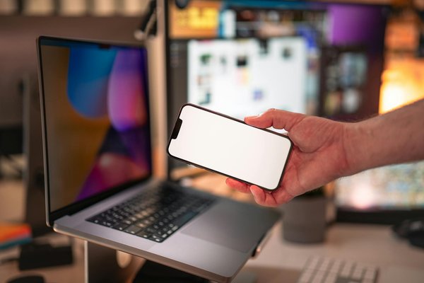 In che modo la progettazione universale può essere applicata per rendere i musei accessibili a tutti i visitatori?