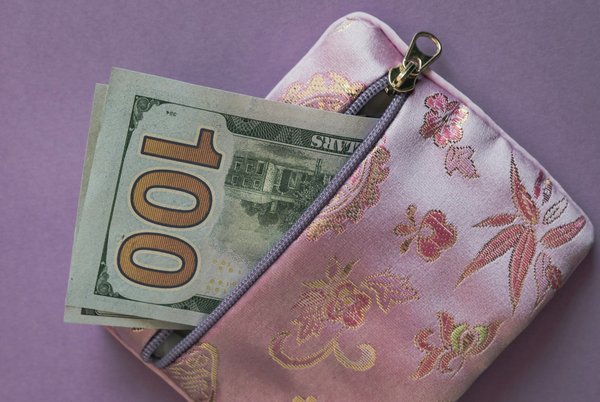 Come posso investire in un fondo immobiliare che si concentra su propietà nel quartiere Cinecittà a Roma?